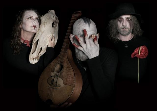 Pressefoto-anderes holz-768x542.jpg